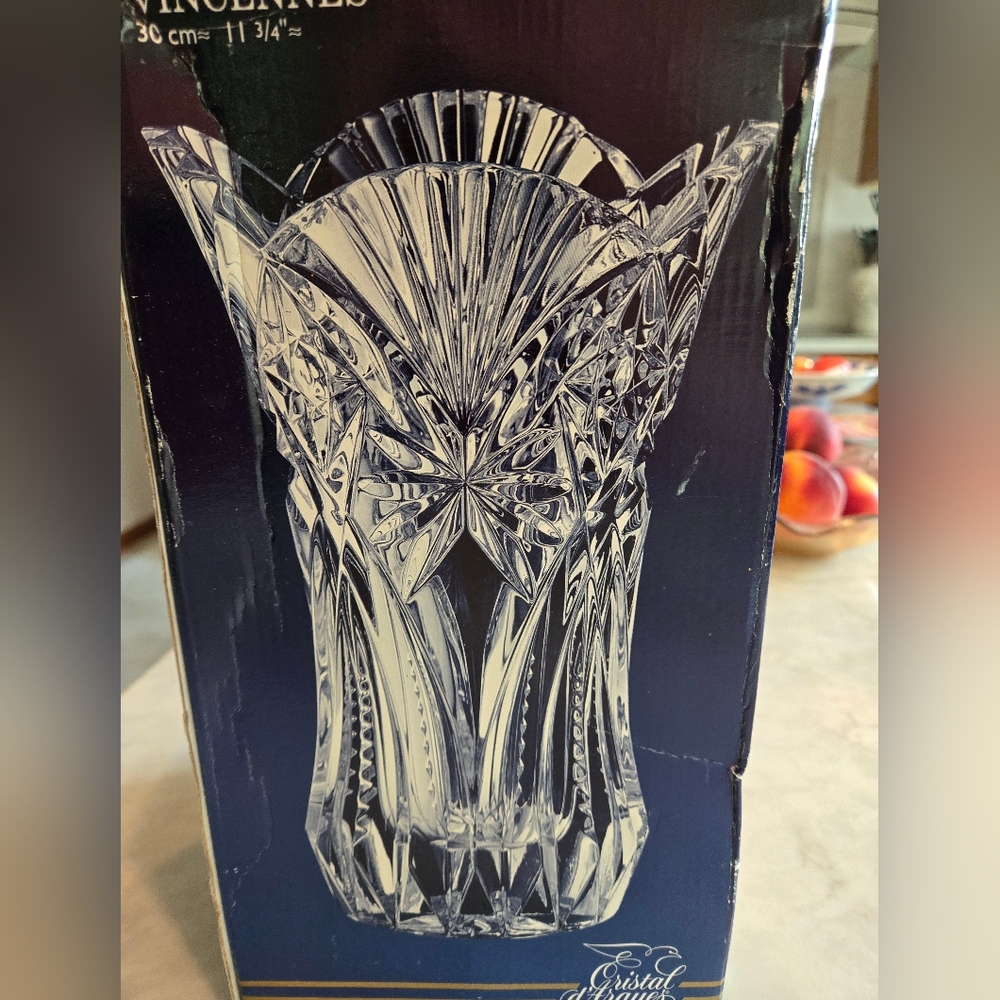 Cristal D'Arques 11.75" Durand Vincennes Lead Crystal Vase